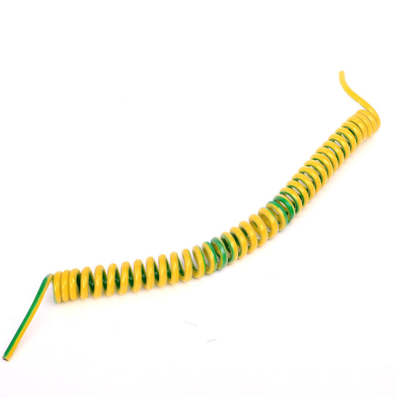 Materiale della guaina PVC 2-10 Core Retardante la fiamma Spirale a molla ricci Cavo di alimentazione per apparecchiature elettroniche